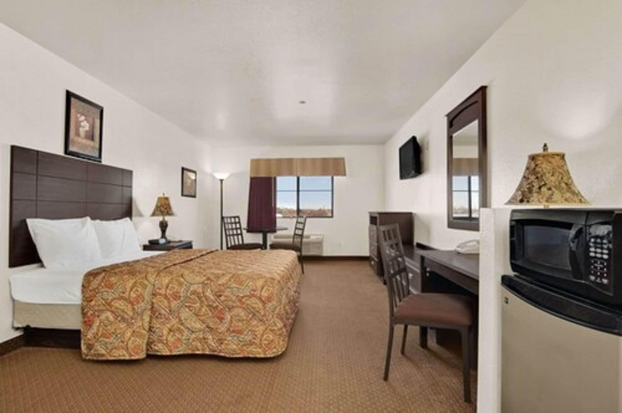Howard Johnson By Wyndham Lubbock Tx Extérieur photo